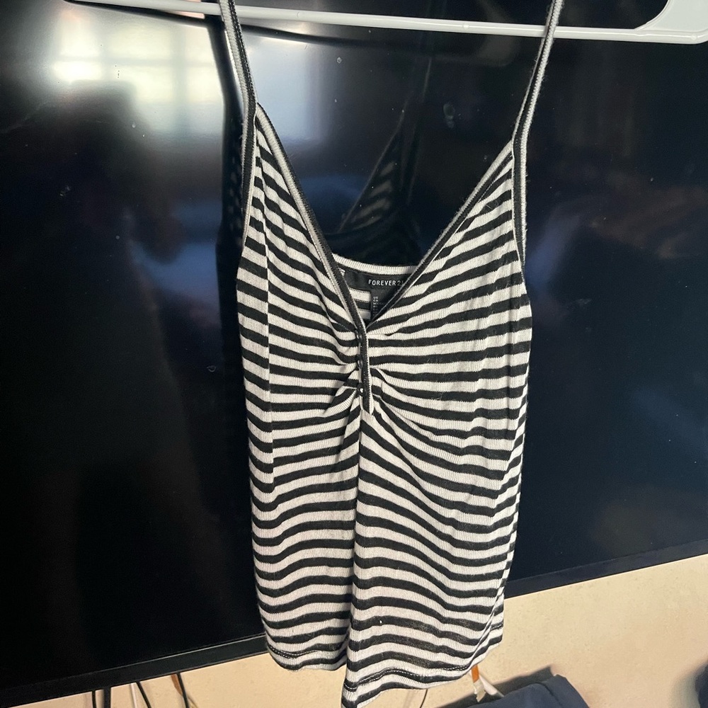 Cropped striped tank